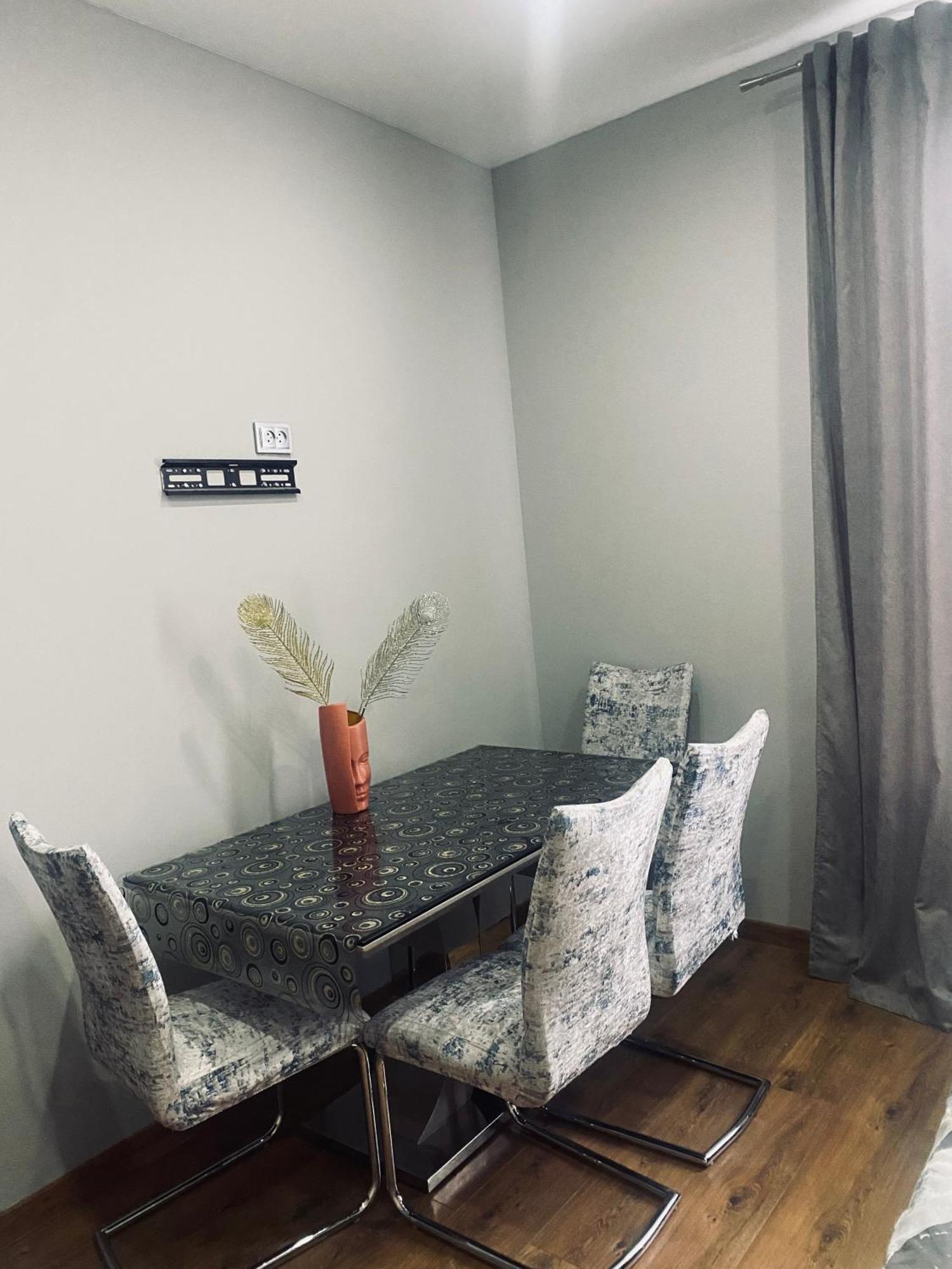 Loft Квартира В Центрі Львова Ngoại thất bức ảnh